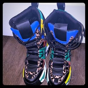 GAME CHANGER ANKLE BOOTS